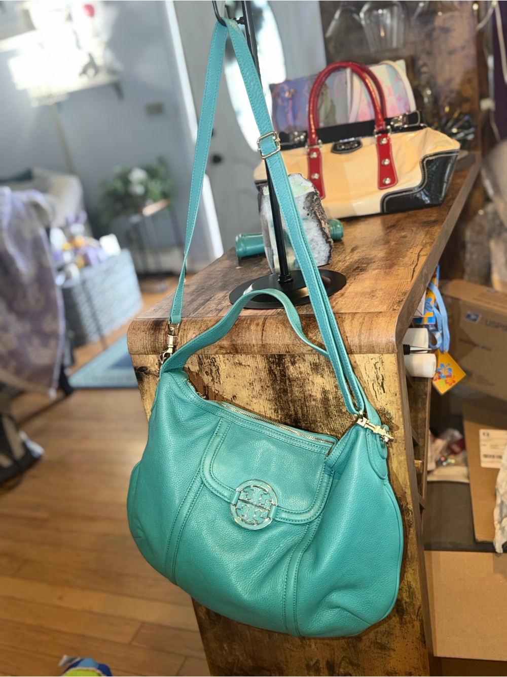 Tory Burch Turquoise 2 way bag and matching wallet! NWOT - Picture 4 of 16
